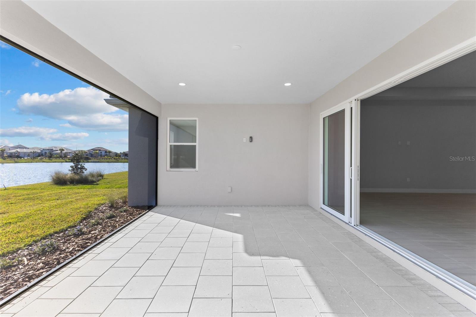 Image 28 of 46 For 8071 Slipway Drive