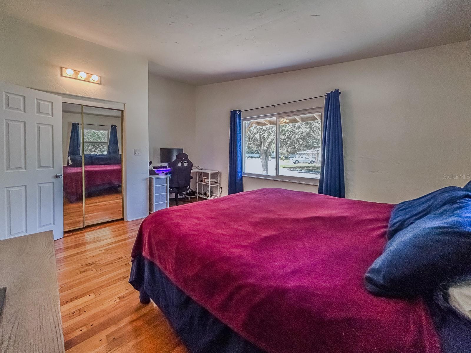 Image 10 of 55 For 4247 Dr Martin Luther King Jr Street N