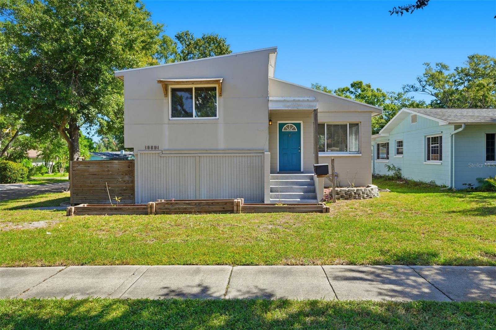 Image 2 of 55 For 4247 Dr Martin Luther King Jr Street N