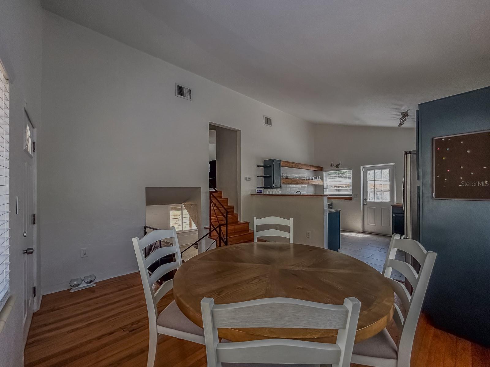 Image 20 of 55 For 4247 Dr Martin Luther King Jr Street N