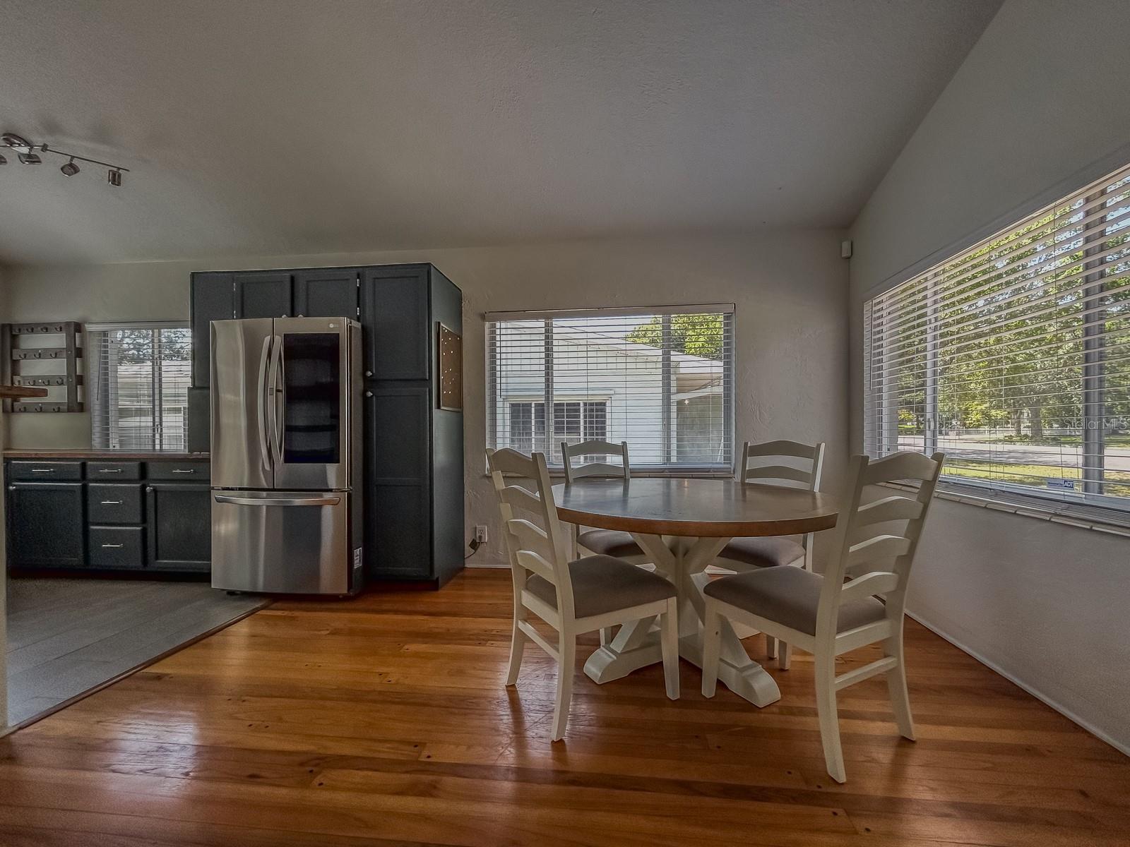 Image 24 of 55 For 4247 Dr Martin Luther King Jr Street N