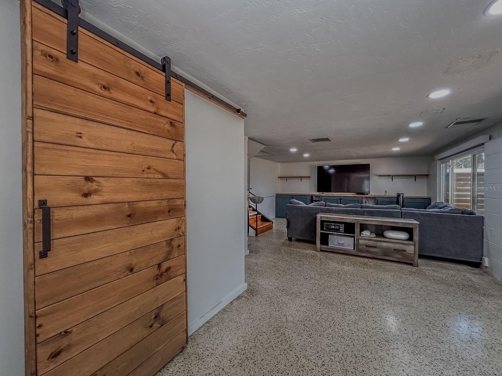 Image 32 of 55 For 4247 Dr Martin Luther King Jr Street N