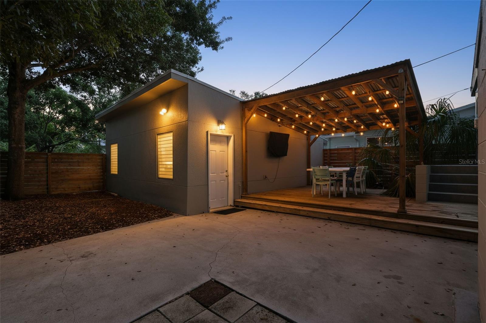 Image 41 of 55 For 4247 Dr Martin Luther King Jr Street N