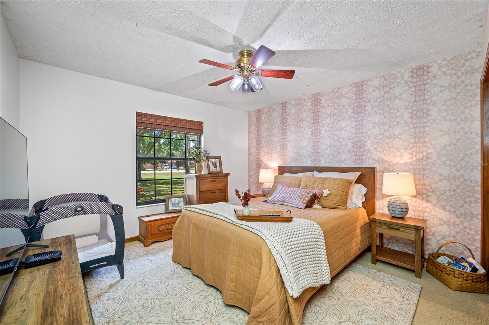 Image 23 of 30 For 9206 65th Avenue E