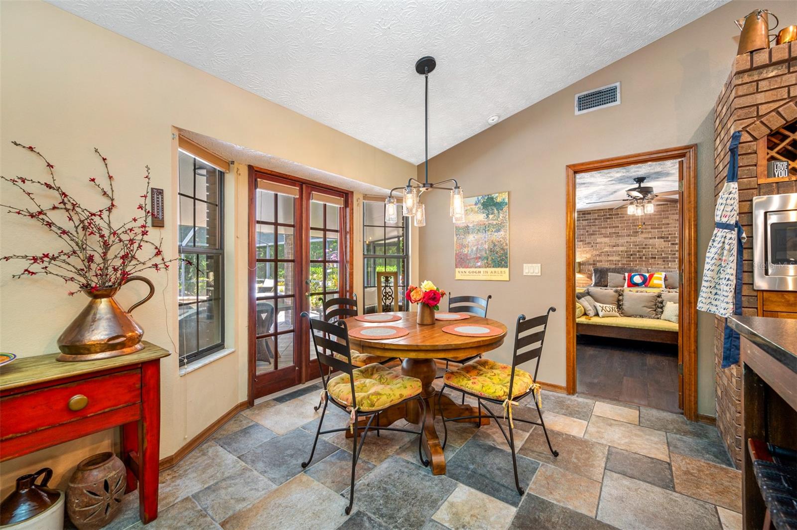 Image 8 of 30 For 9206 65th Avenue E