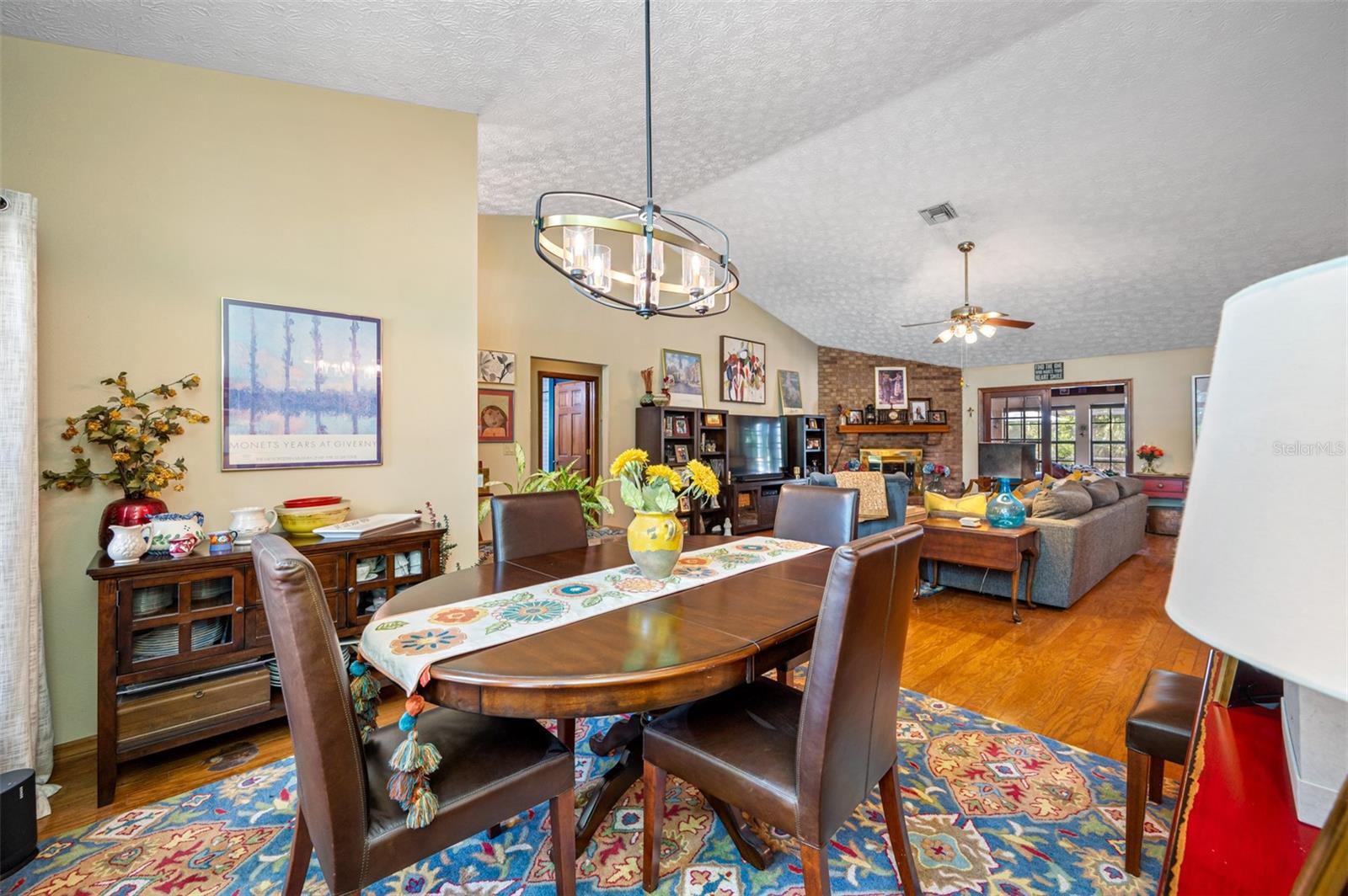 Image 9 of 30 For 9206 65th Avenue E