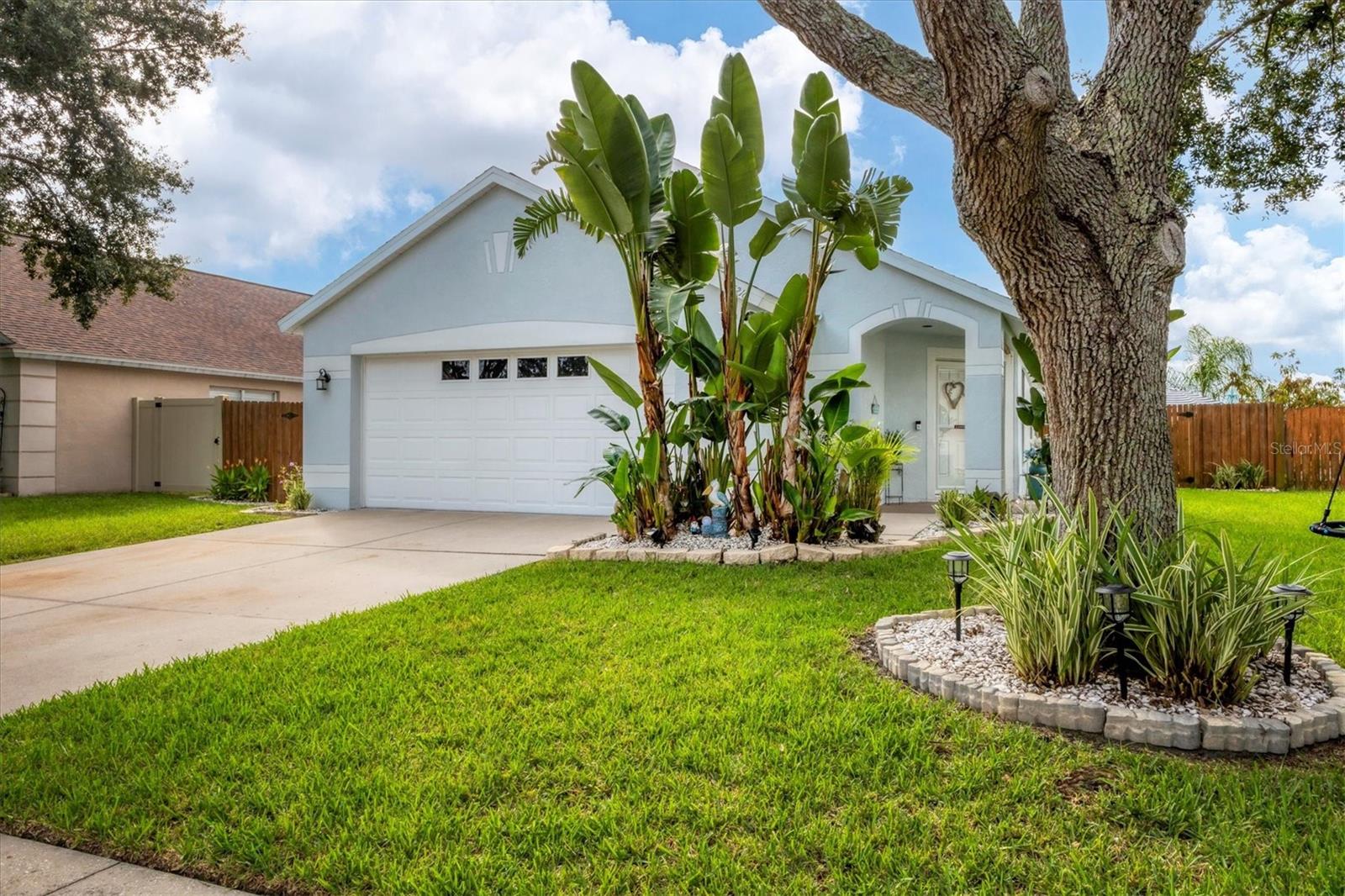 Image 3 of 33 For 7216 48th Avenue E