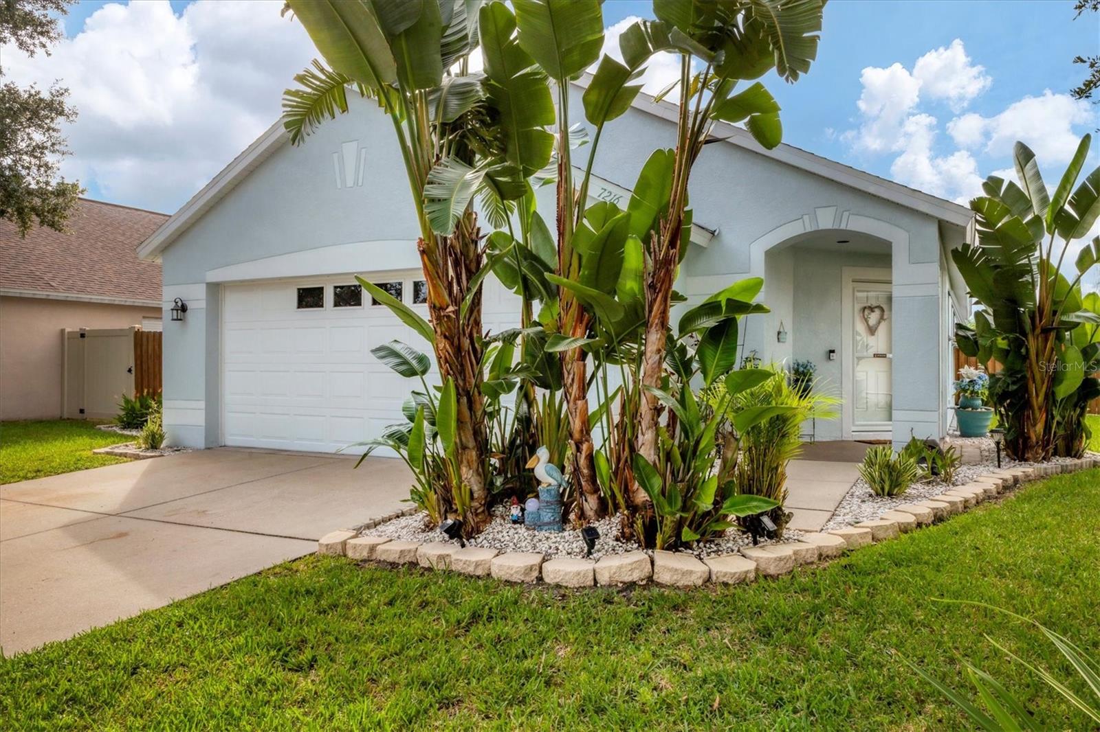 Image 4 of 33 For 7216 48th Avenue E