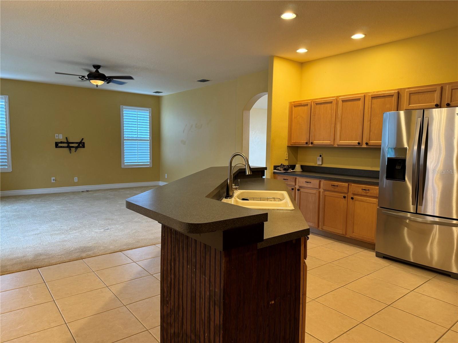Image 12 of 79 For 7832 Kavanagh Court