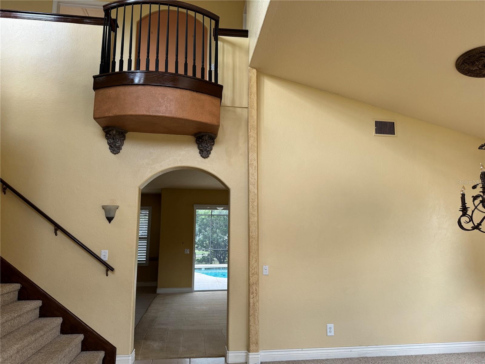 Image 4 of 79 For 7832 Kavanagh Court