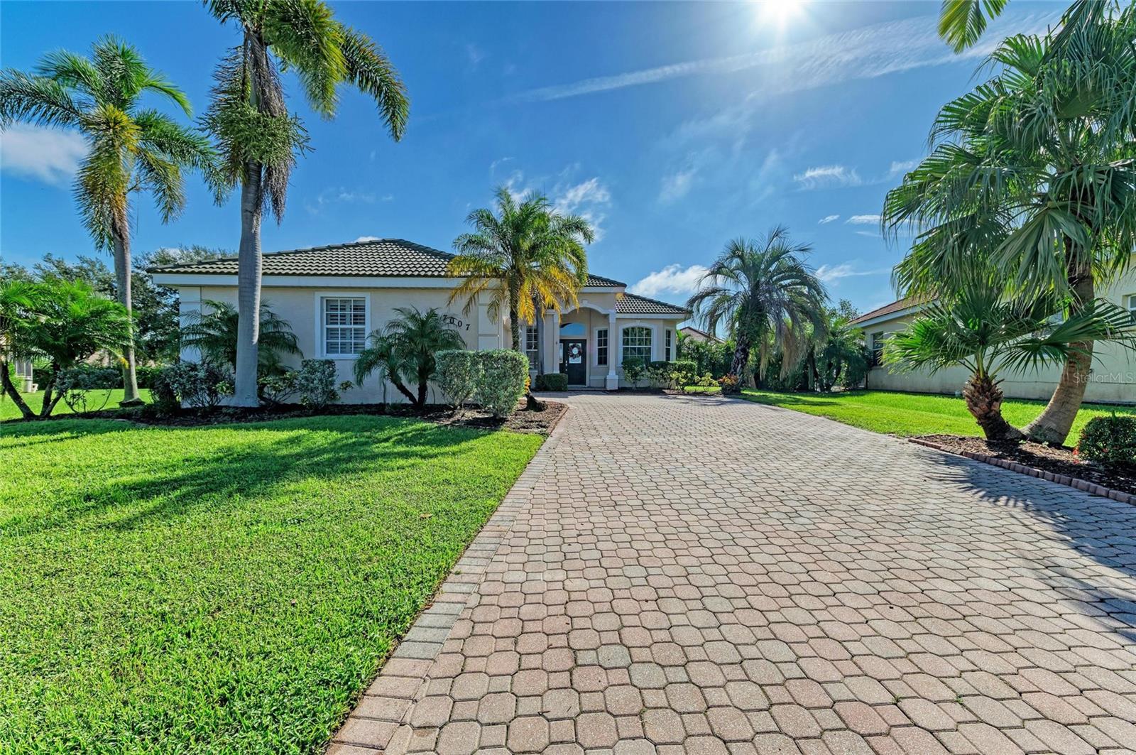 Details for 7007 Bridle Path Court, BRADENTON, FL 34201
