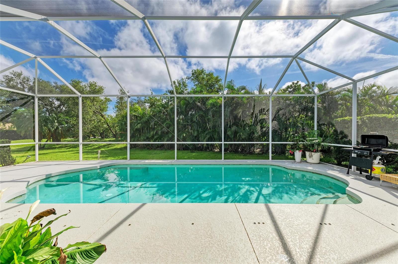 Image 4 of 34 For 7007 Bridle Path Court