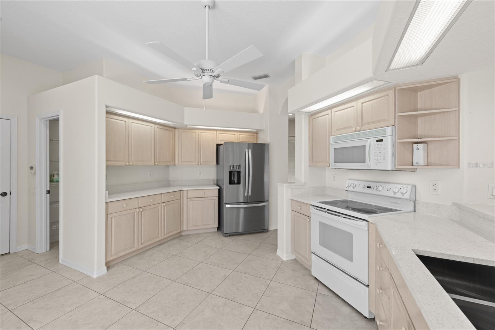 Image 15 of 24 For 8628 54th Avenue Circle E