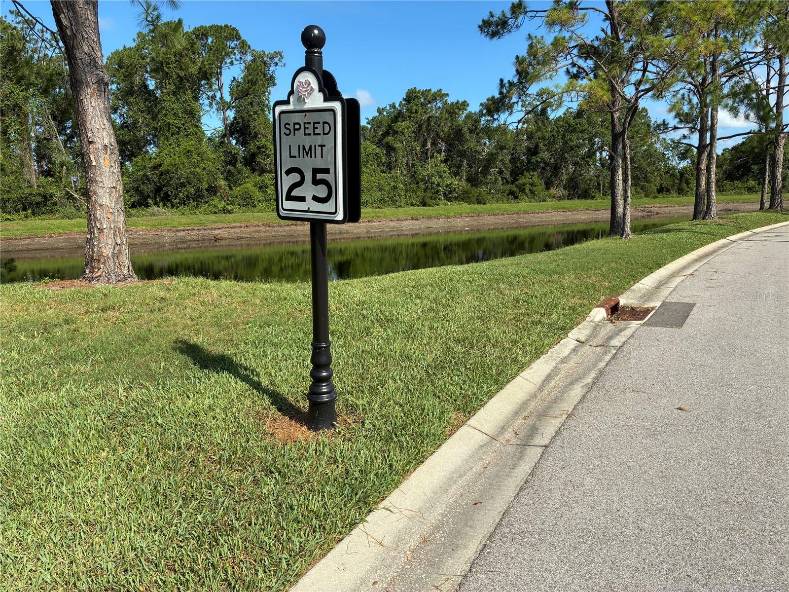 Image 6 of 24 For 8628 54th Avenue Circle E