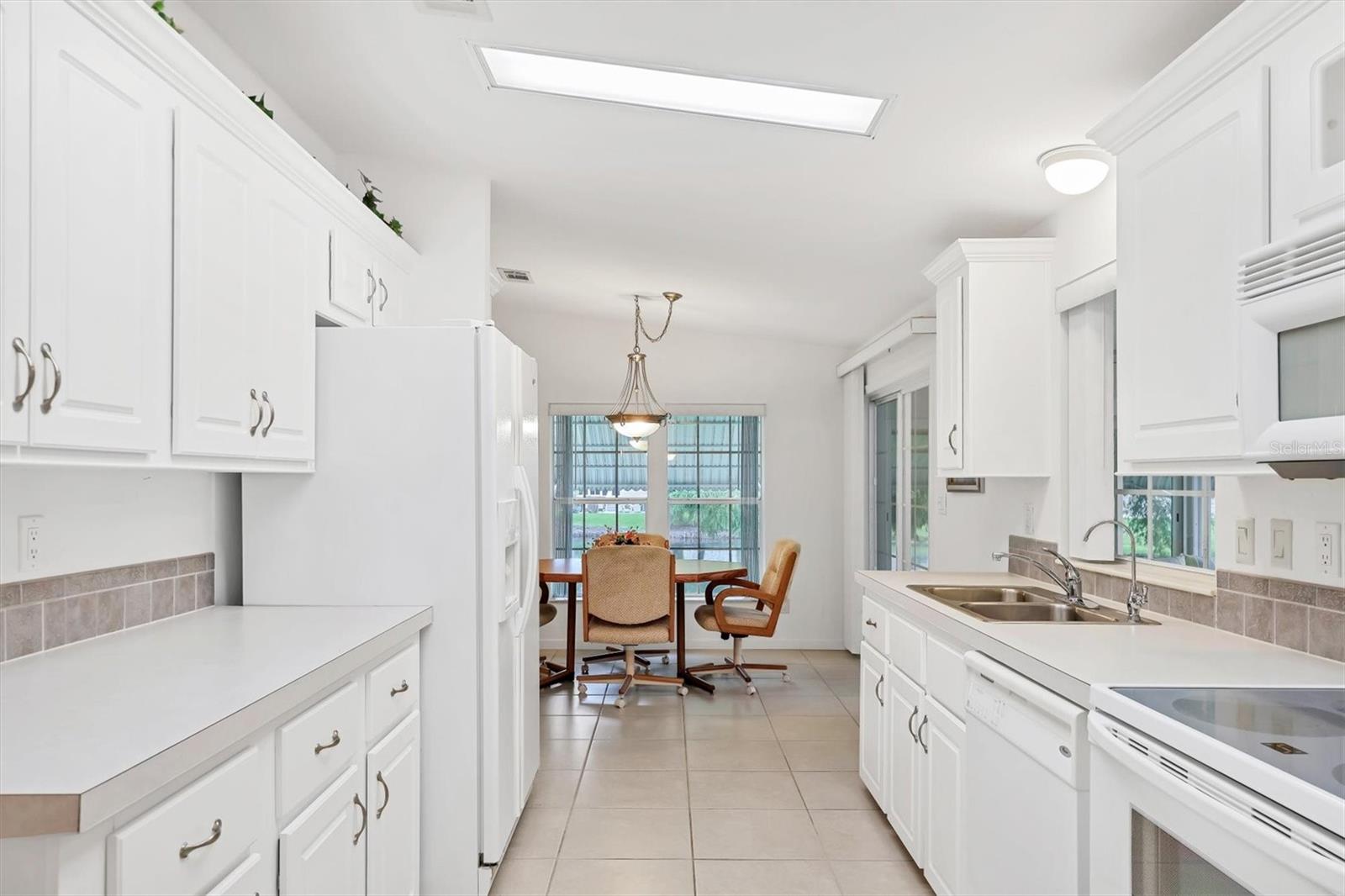 Image 14 of 45 For 3445 71st Avenue E