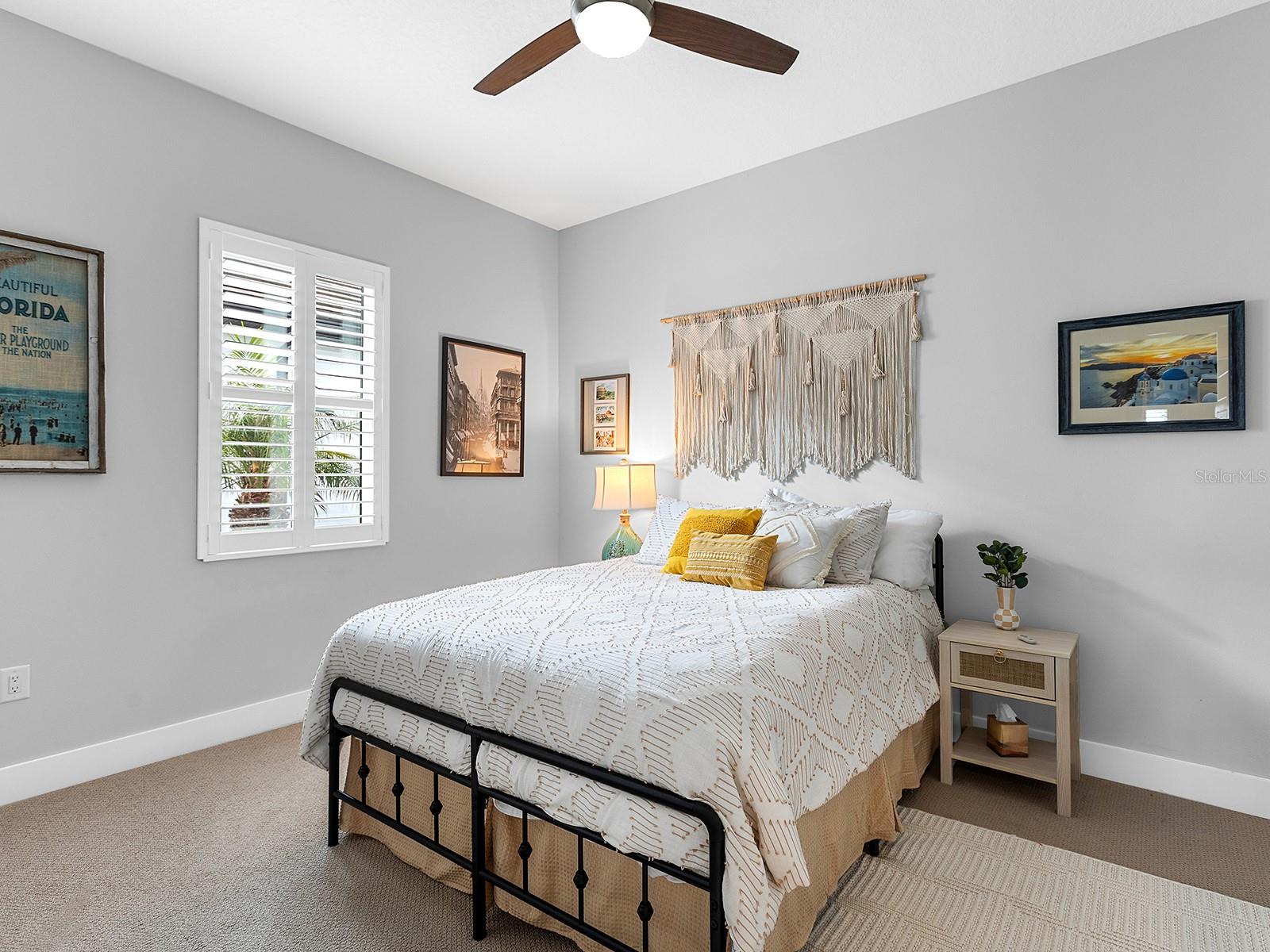 Image 37 of 81 For 8273 Grande Shores Drive