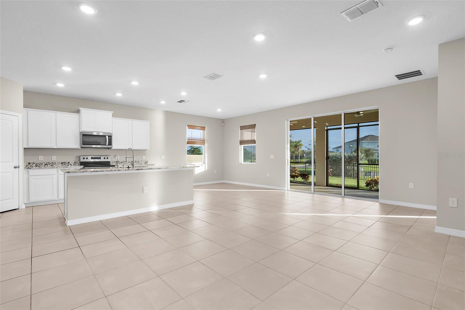 Image 17 of 40 For 3934 Lively Coral Place