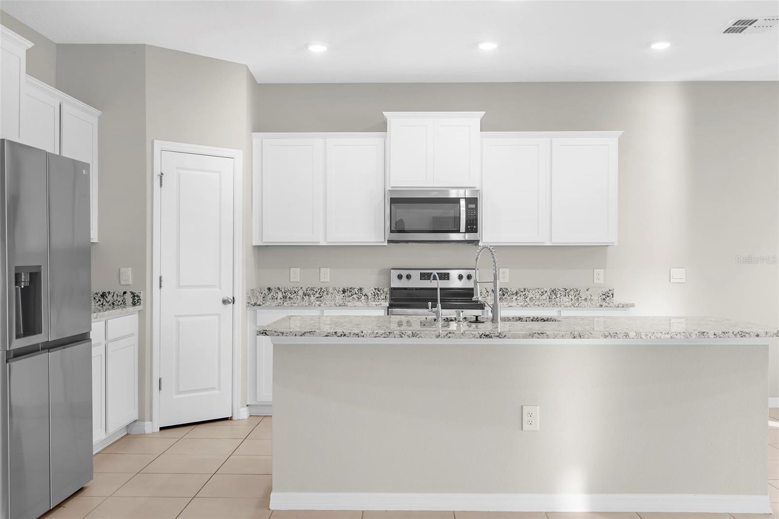 Image 20 of 40 For 3934 Lively Coral Place