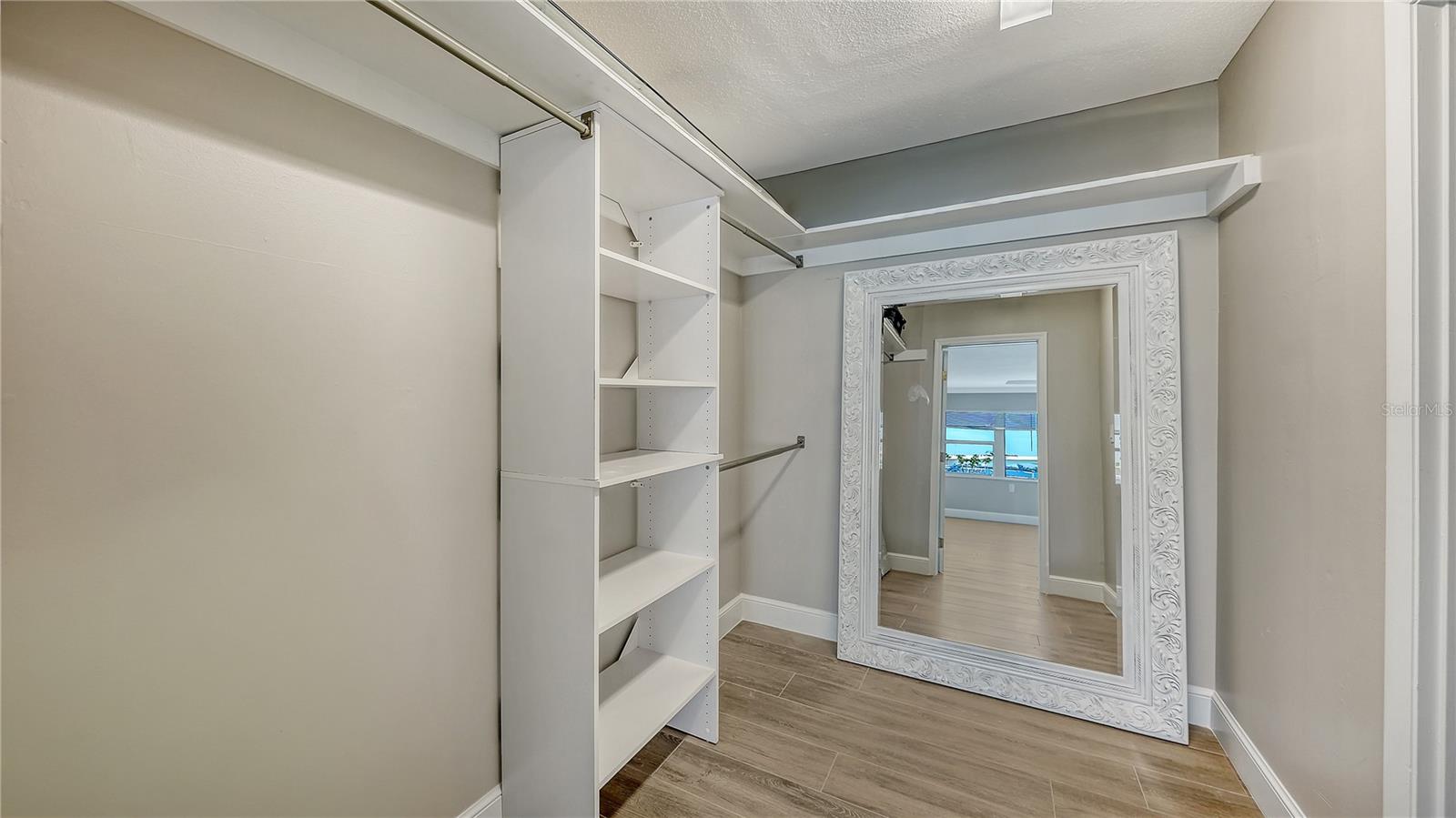 Image 14 of 24 For 226 Golden Gate Point 23