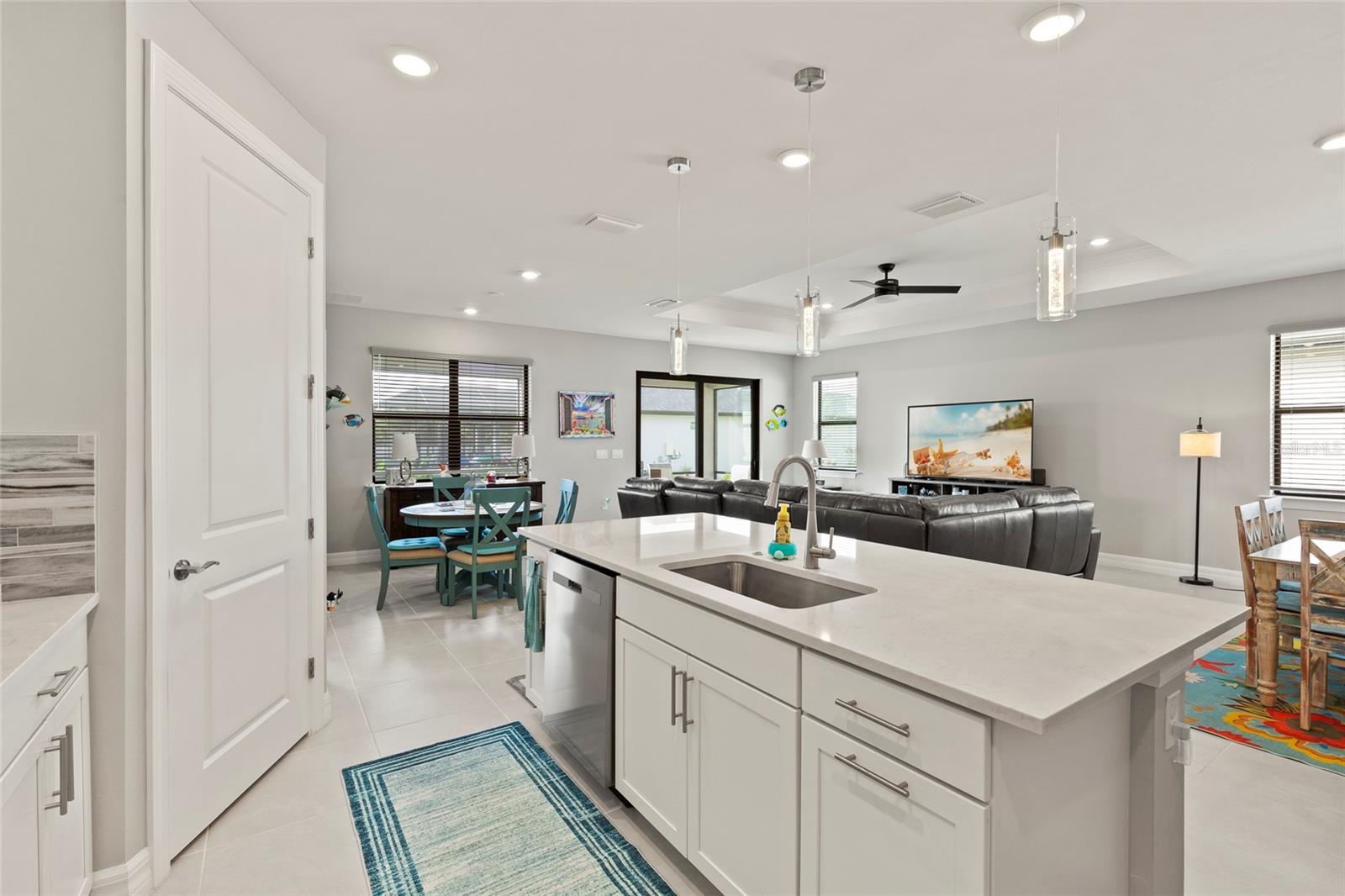 Image 14 of 32 For 2117 Laurifolia Court