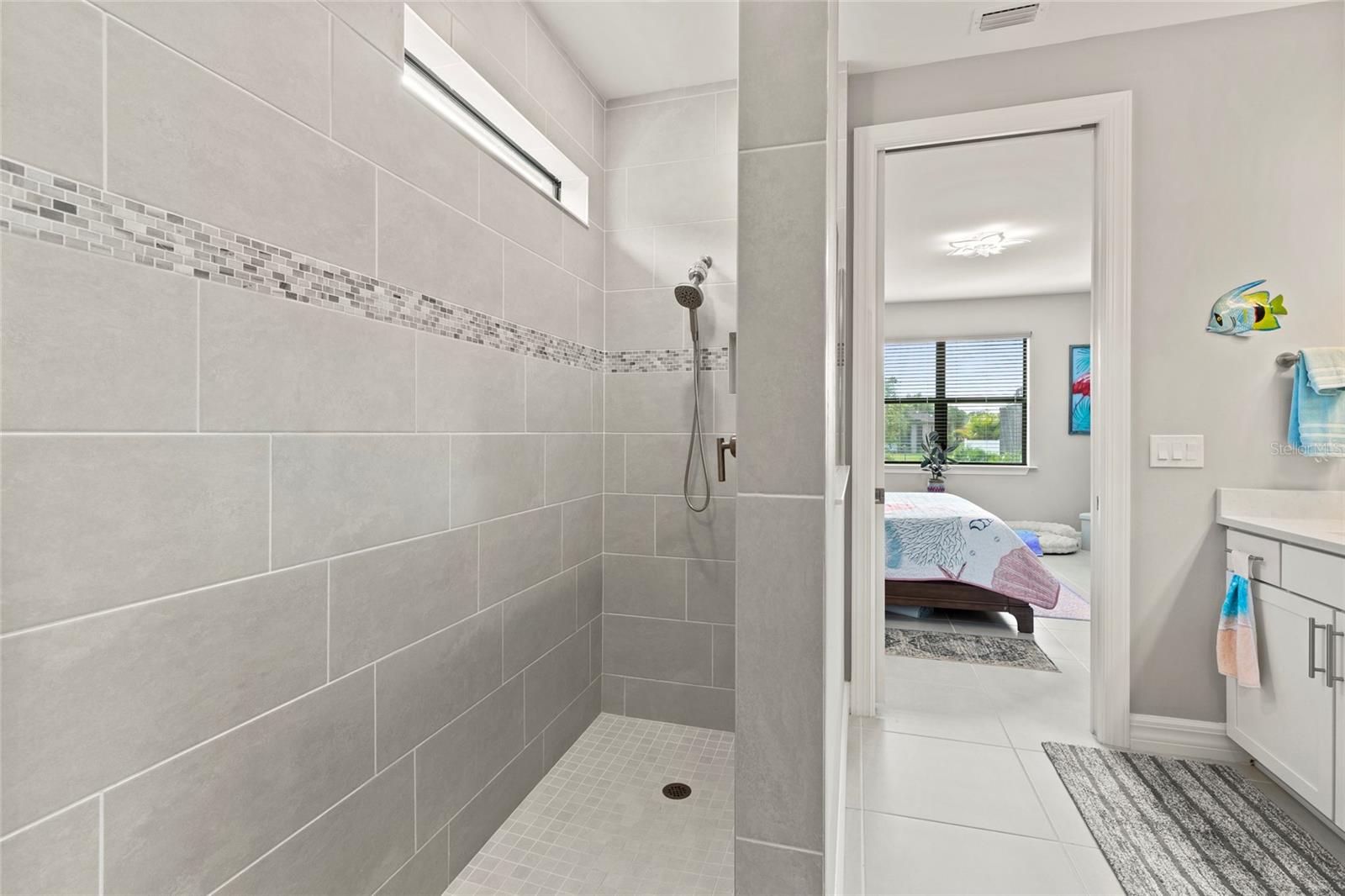 Image 19 of 32 For 2117 Laurifolia Court