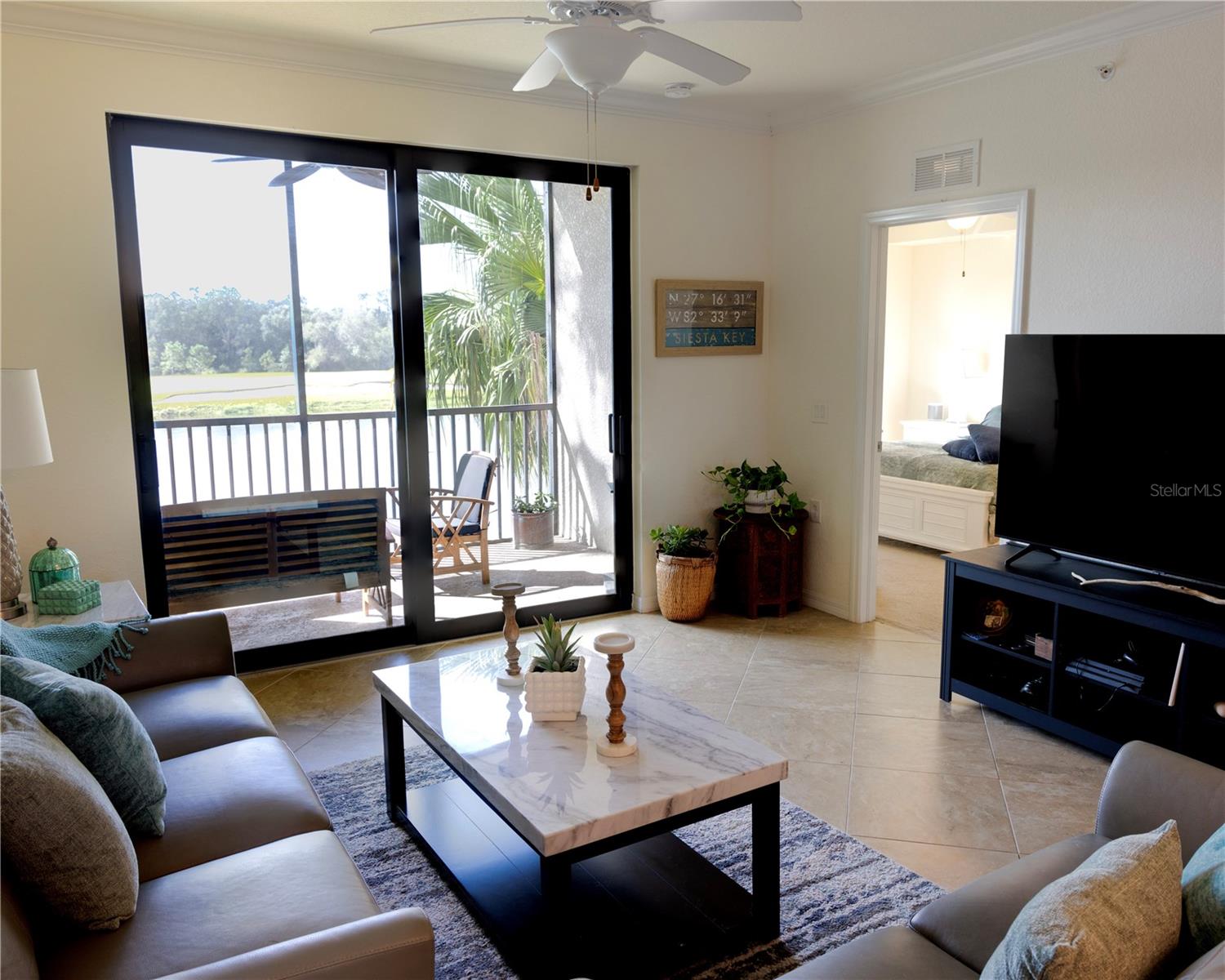 Image 12 of 88 For 17108 Vardon Terrace 204