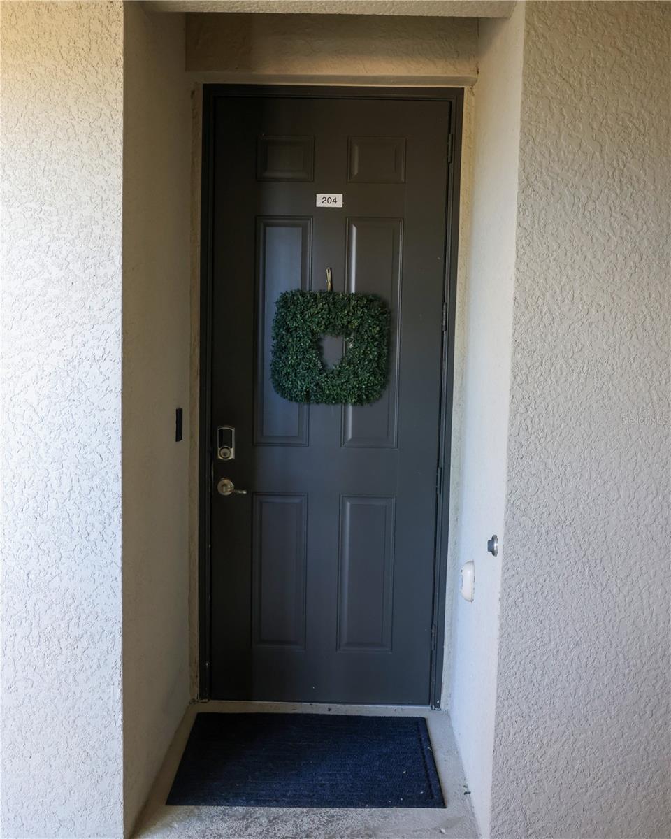 Image 23 of 88 For 17108 Vardon Terrace 204