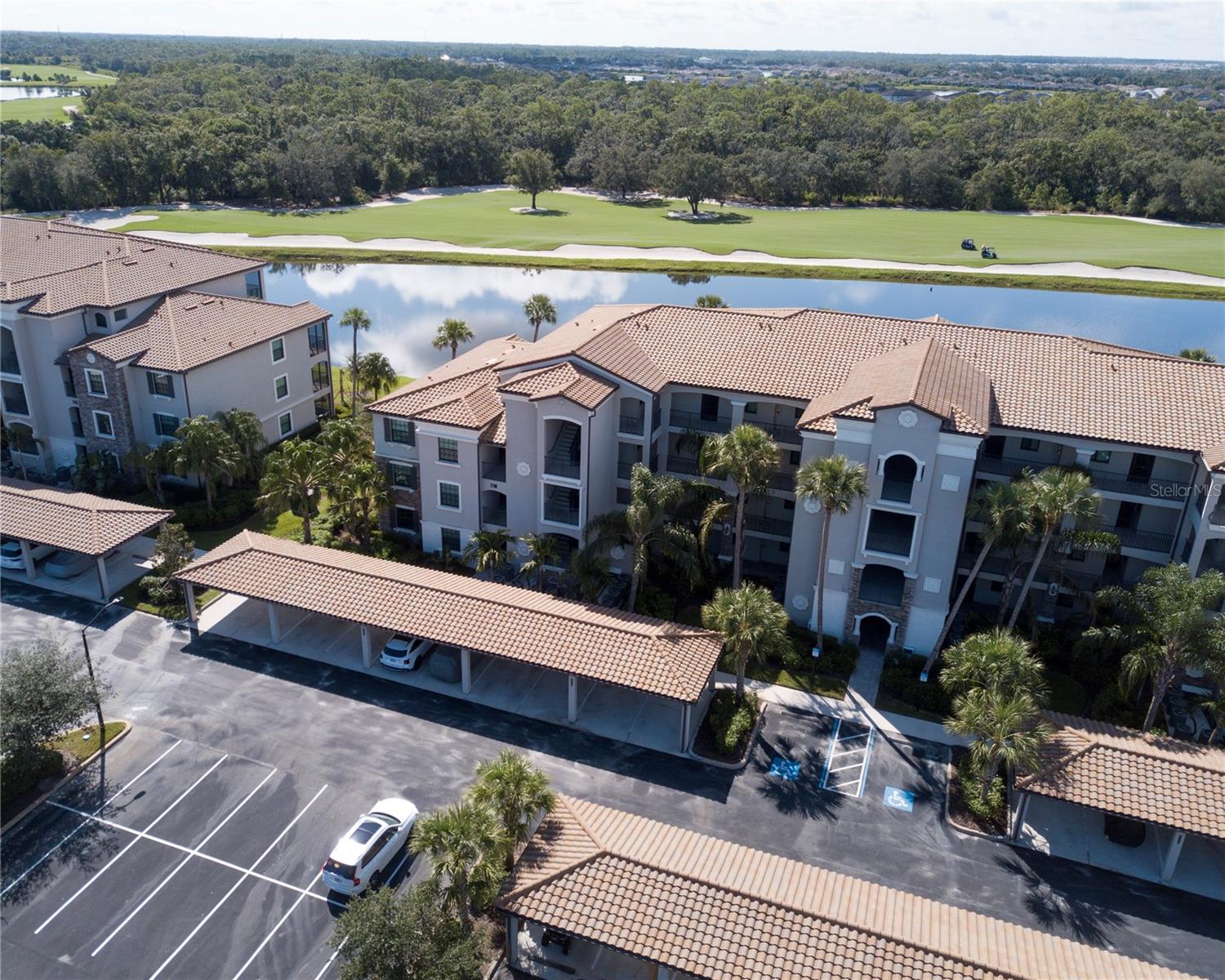 Image 48 of 88 For 17108 Vardon Terrace 204