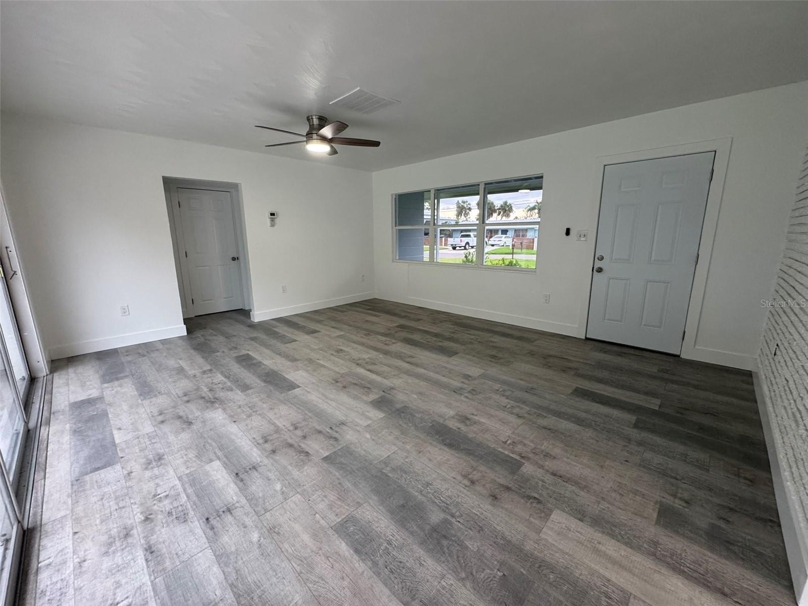 Image 13 of 70 For 116 Myakka Drive