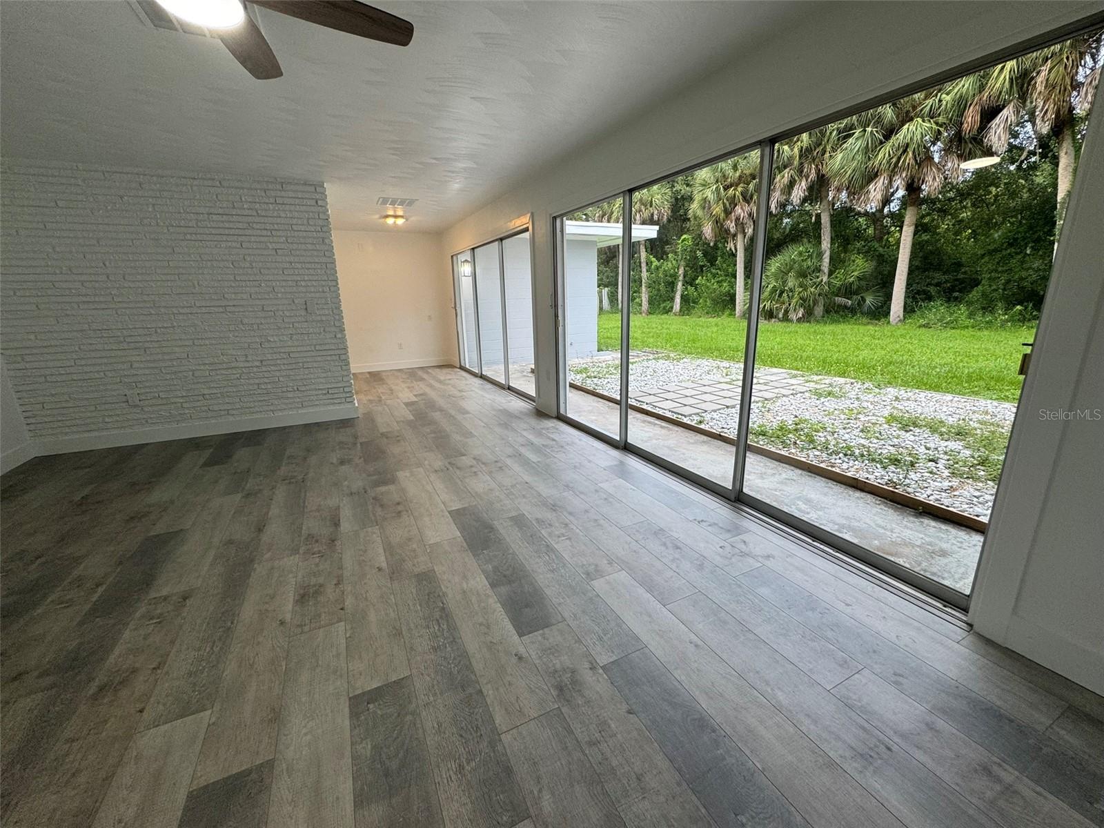 Image 29 of 70 For 116 Myakka Drive