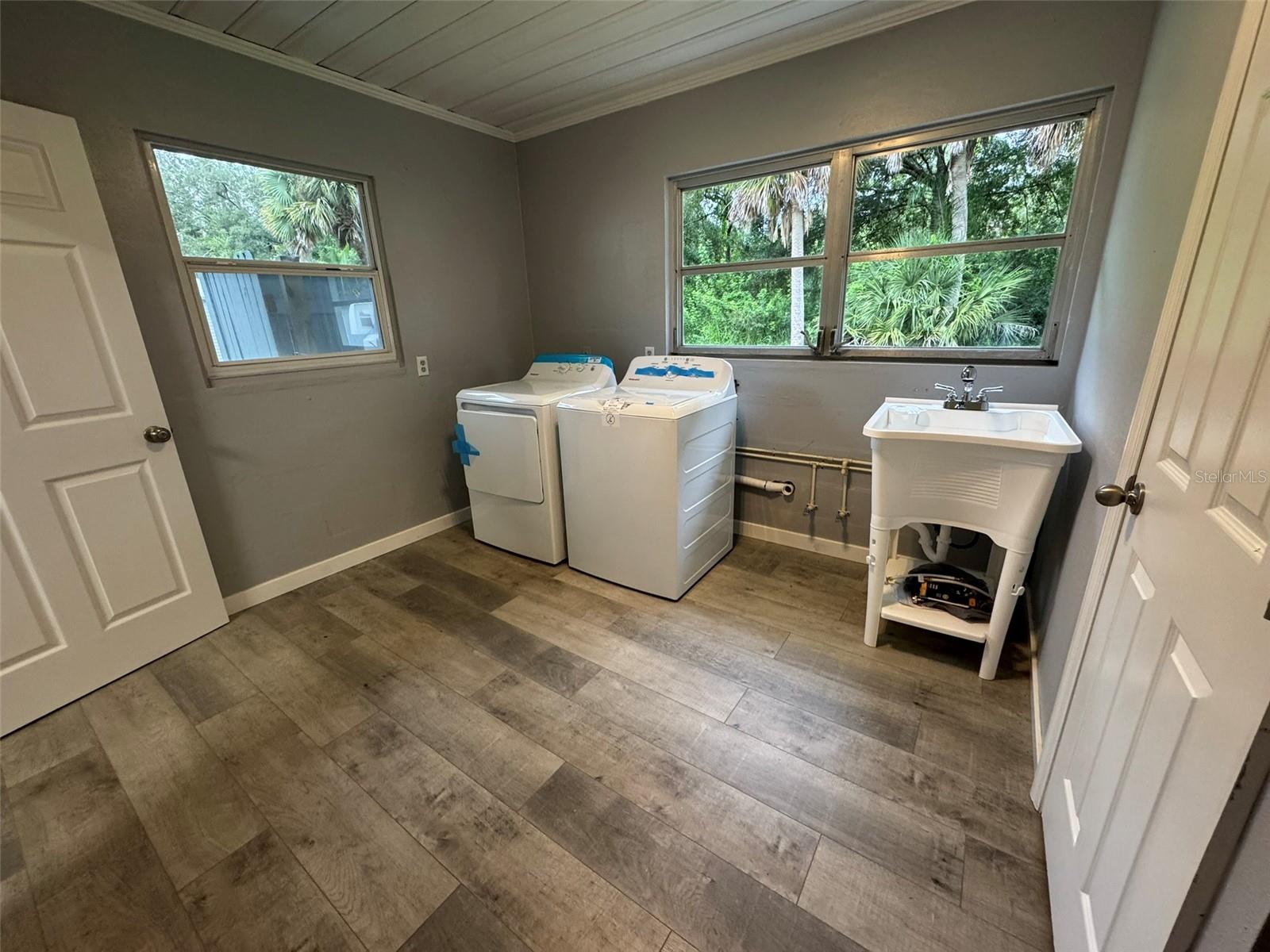 Image 36 of 70 For 116 Myakka Drive