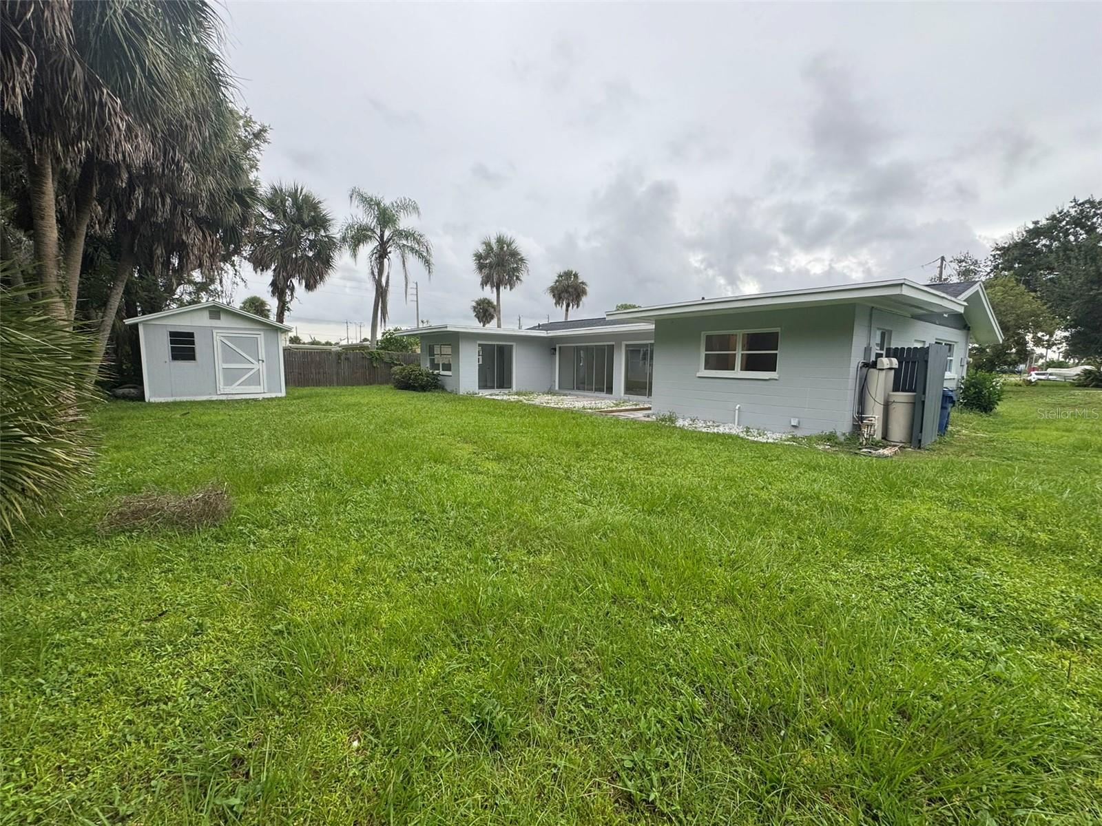 Image 39 of 70 For 116 Myakka Drive