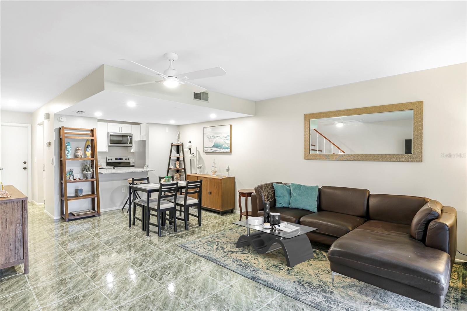 Image 6 of 27 For 3300 Ramblewood Court