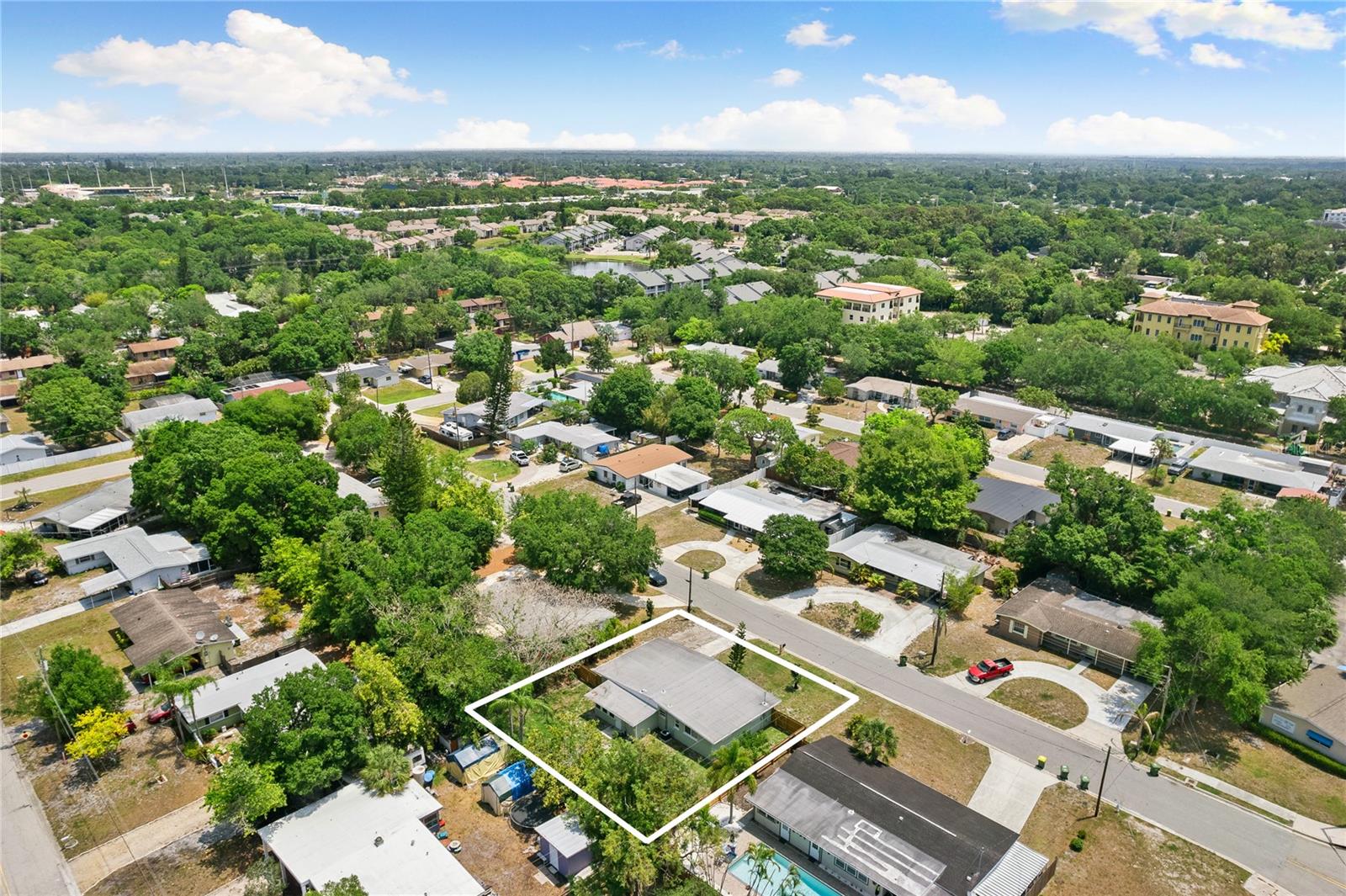 Image 27 of 34 For 163 Sunway Avenue