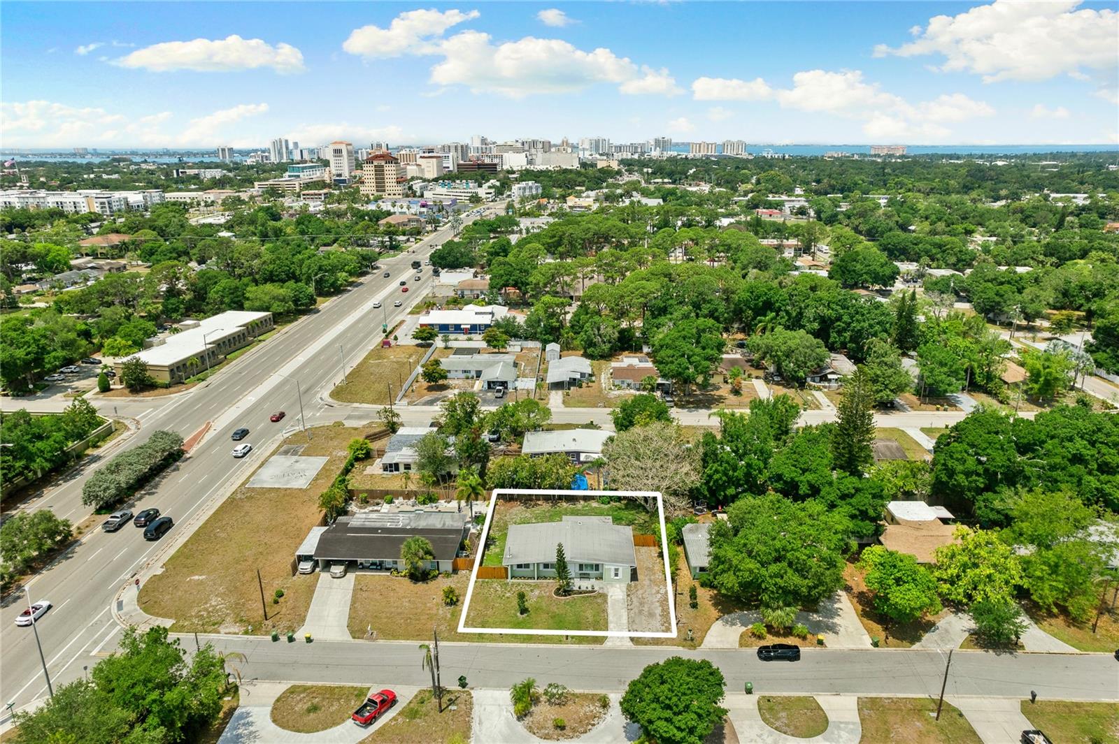 Image 29 of 34 For 163 Sunway Avenue