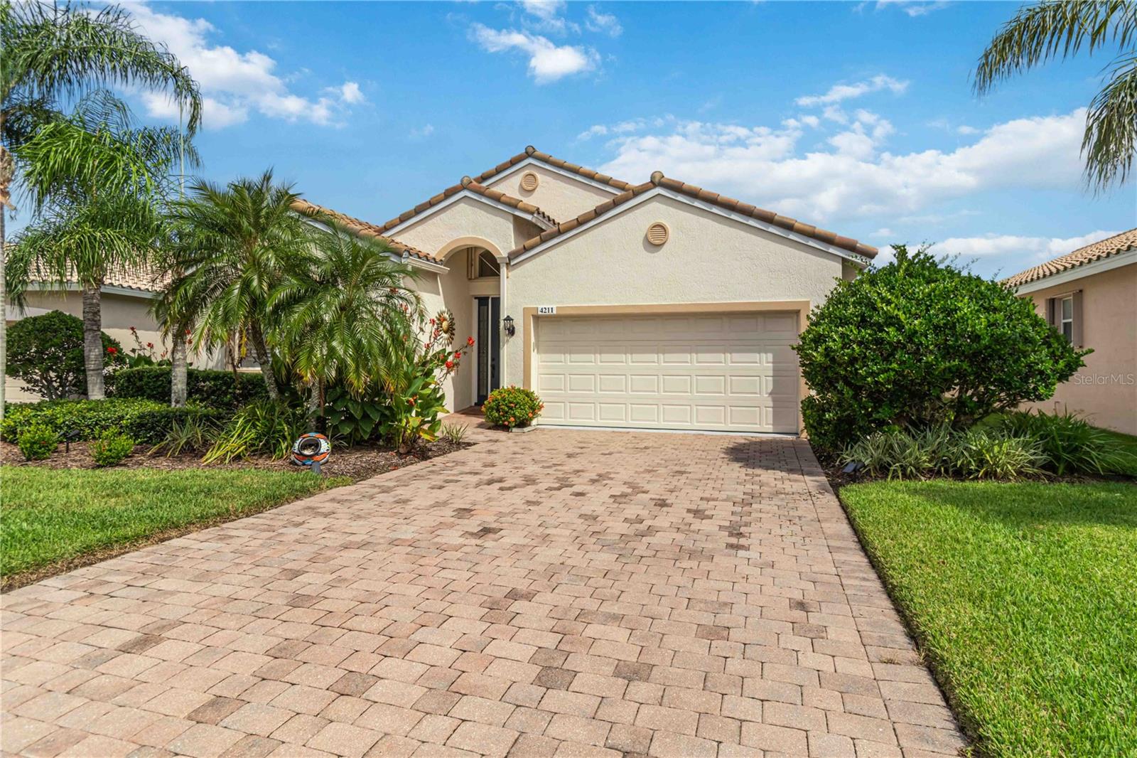 Details for 4211 64th Drive E, SARASOTA, FL 34243