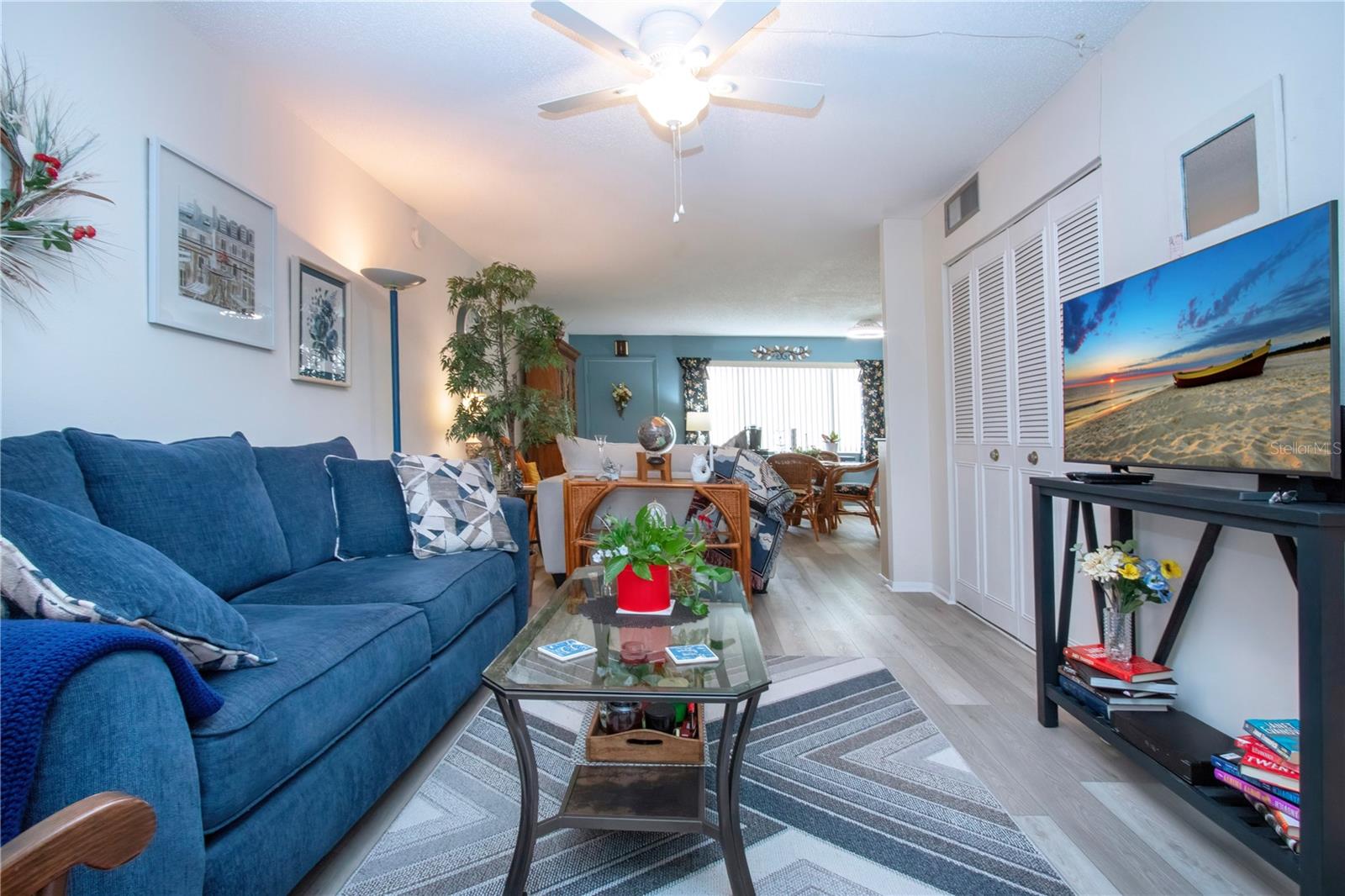 Image 15 of 50 For 4210 Ironwood Circle 101j