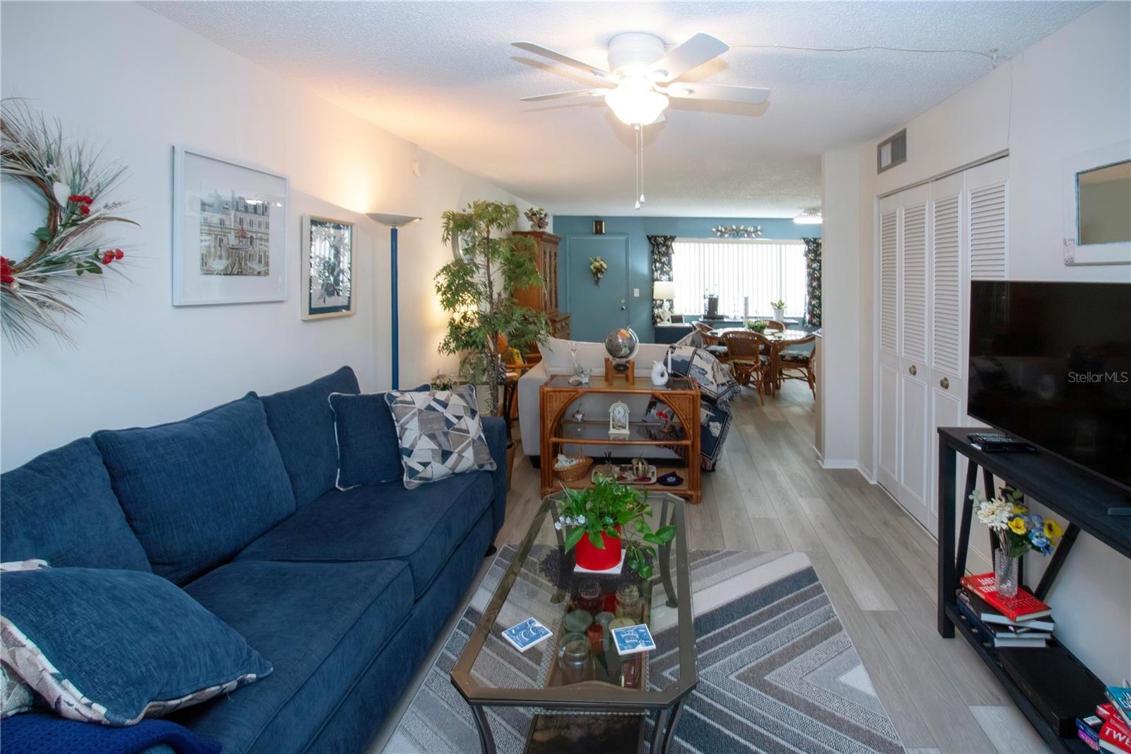 Image 16 of 50 For 4210 Ironwood Circle 101j