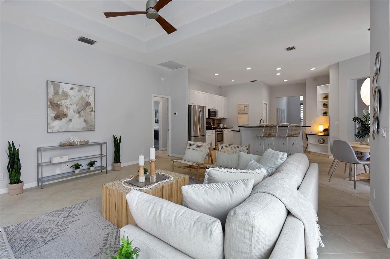 Image 16 of 77 For 8204 Waterview Boulevard
