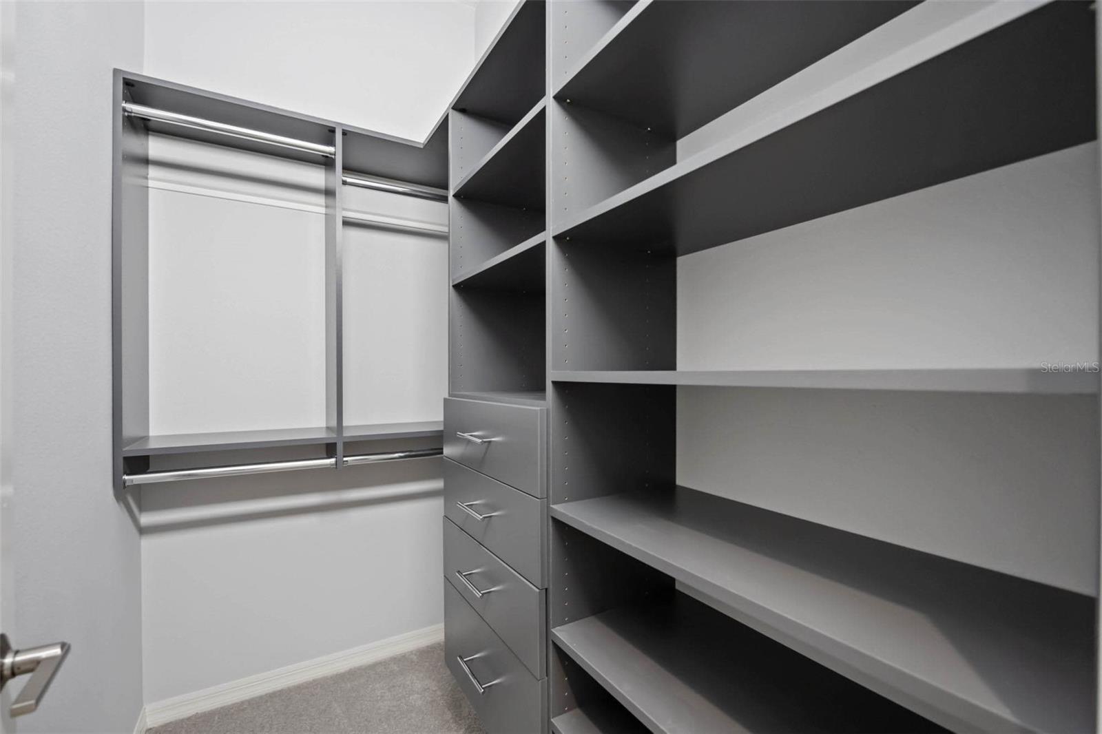 Image 36 of 77 For 8204 Waterview Boulevard
