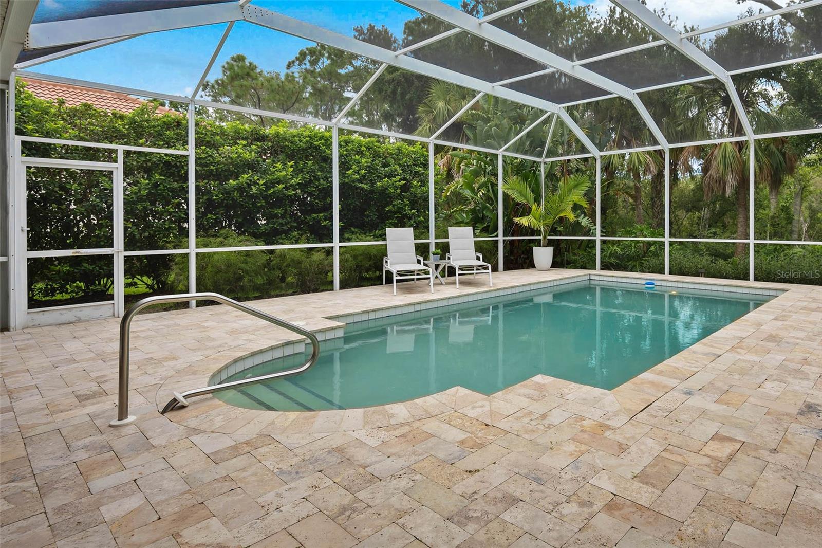 Image 39 of 77 For 8204 Waterview Boulevard