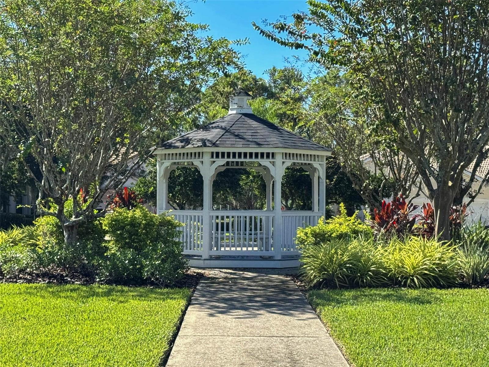 Image 57 of 77 For 8204 Waterview Boulevard