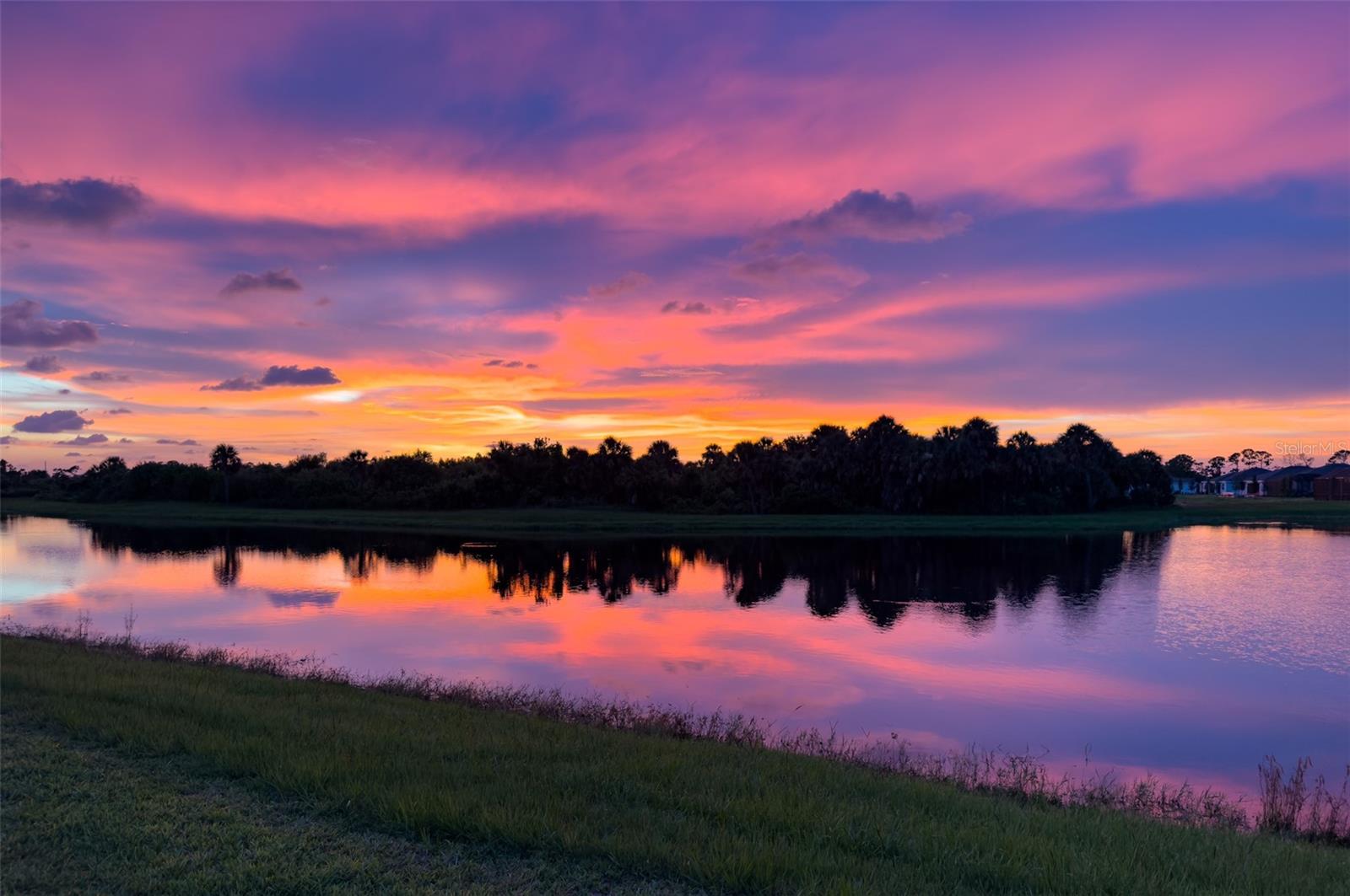 Image 44 of 61 For 8554 Saint Kitts Circle