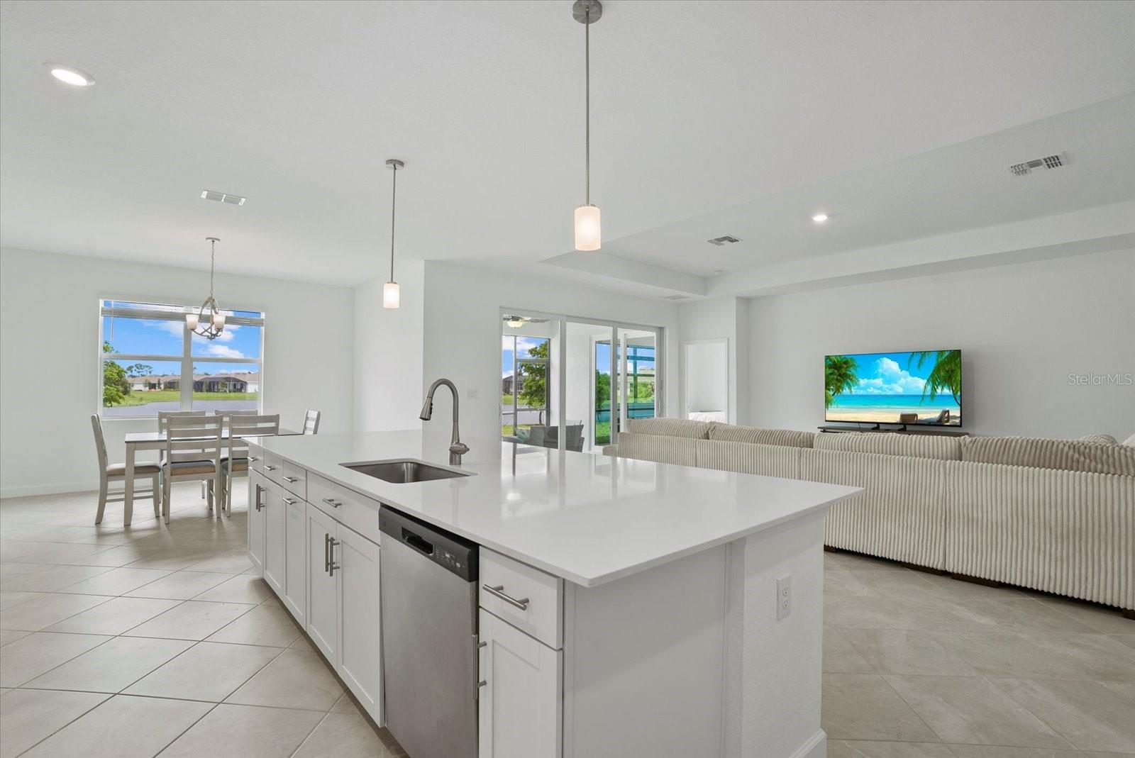 Image 7 of 43 For 8554 Saint Kitts Circle