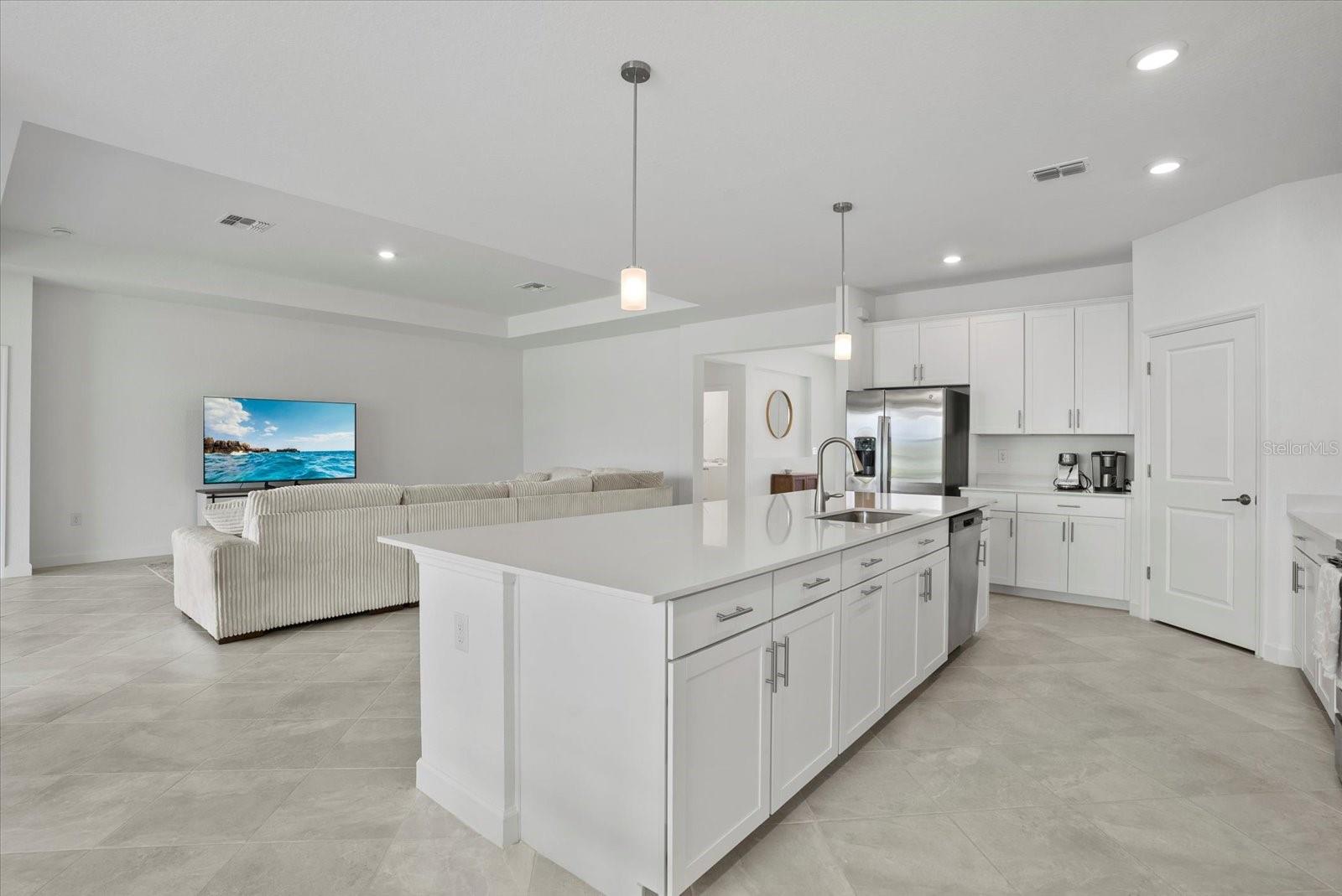 Image 9 of 43 For 8554 Saint Kitts Circle