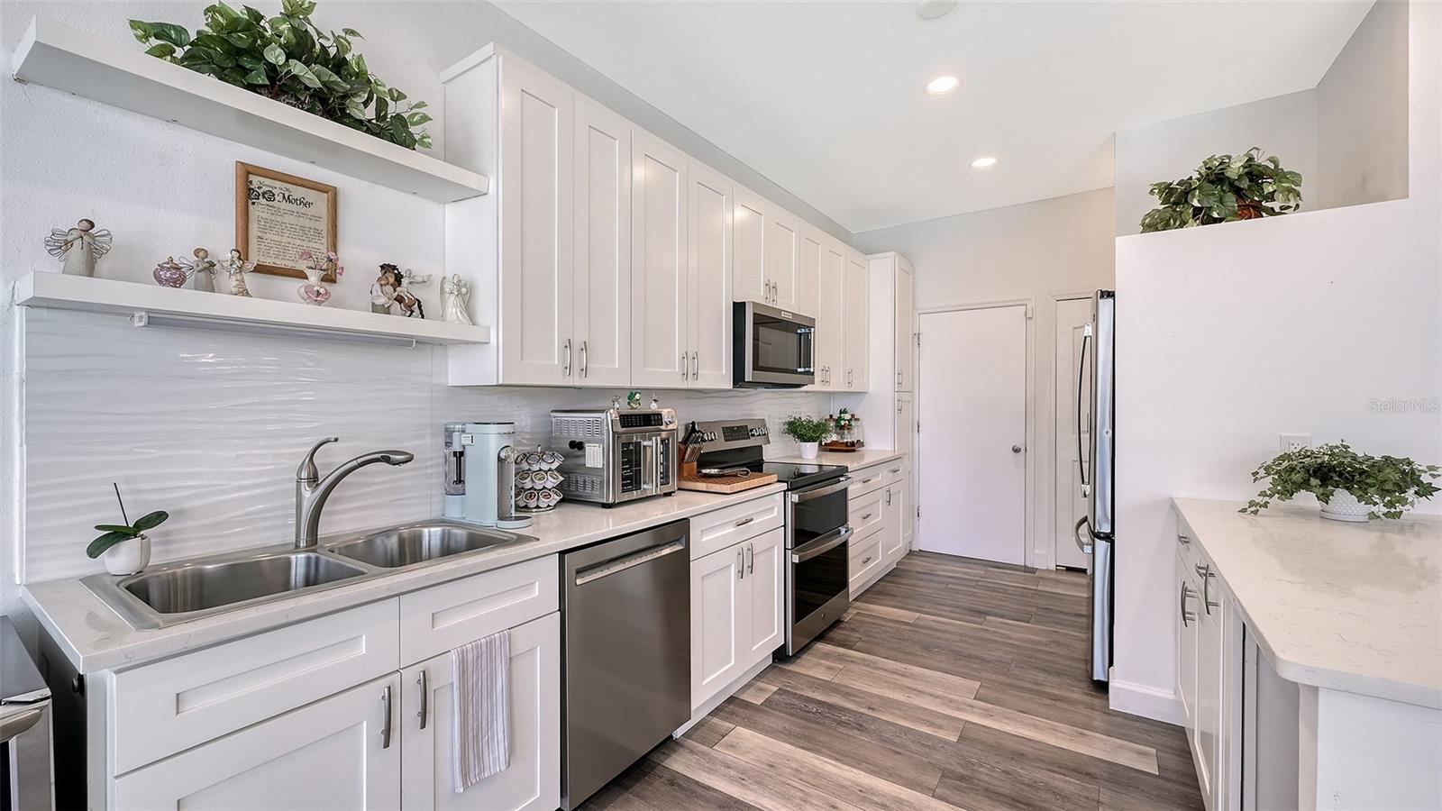 Image 17 of 83 For 4814 61st Avenue Drive W 28-a
