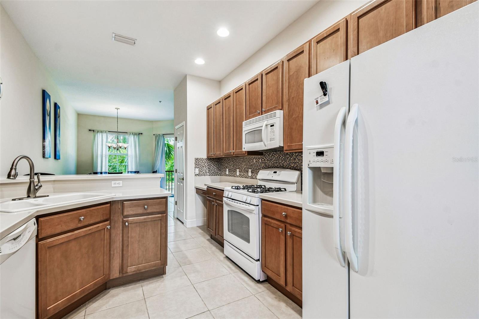 Image 18 of 62 For 8161 Miramar Way 8161