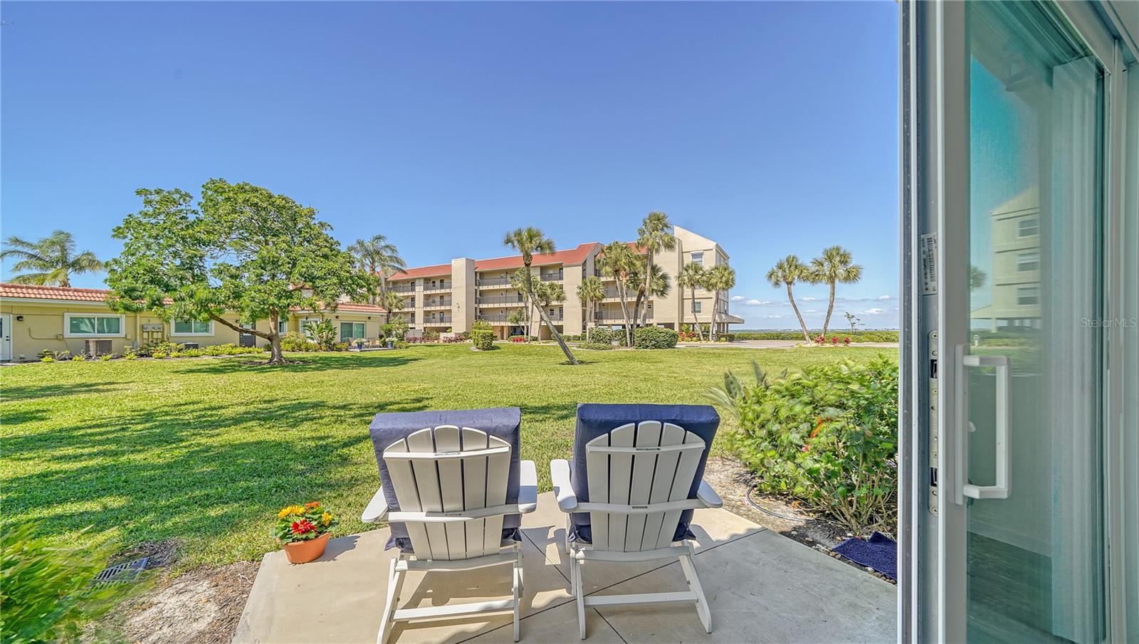 Image 25 of 58 For 4760 Gulf Of Mexico Dr. Villa 7