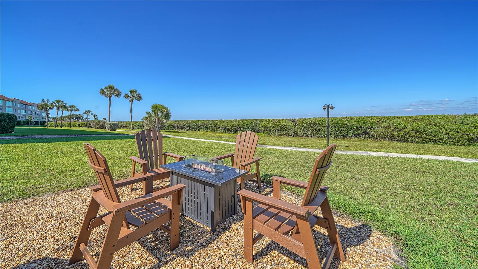 Image 37 of 58 For 4760 Gulf Of Mexico Dr. Villa 7