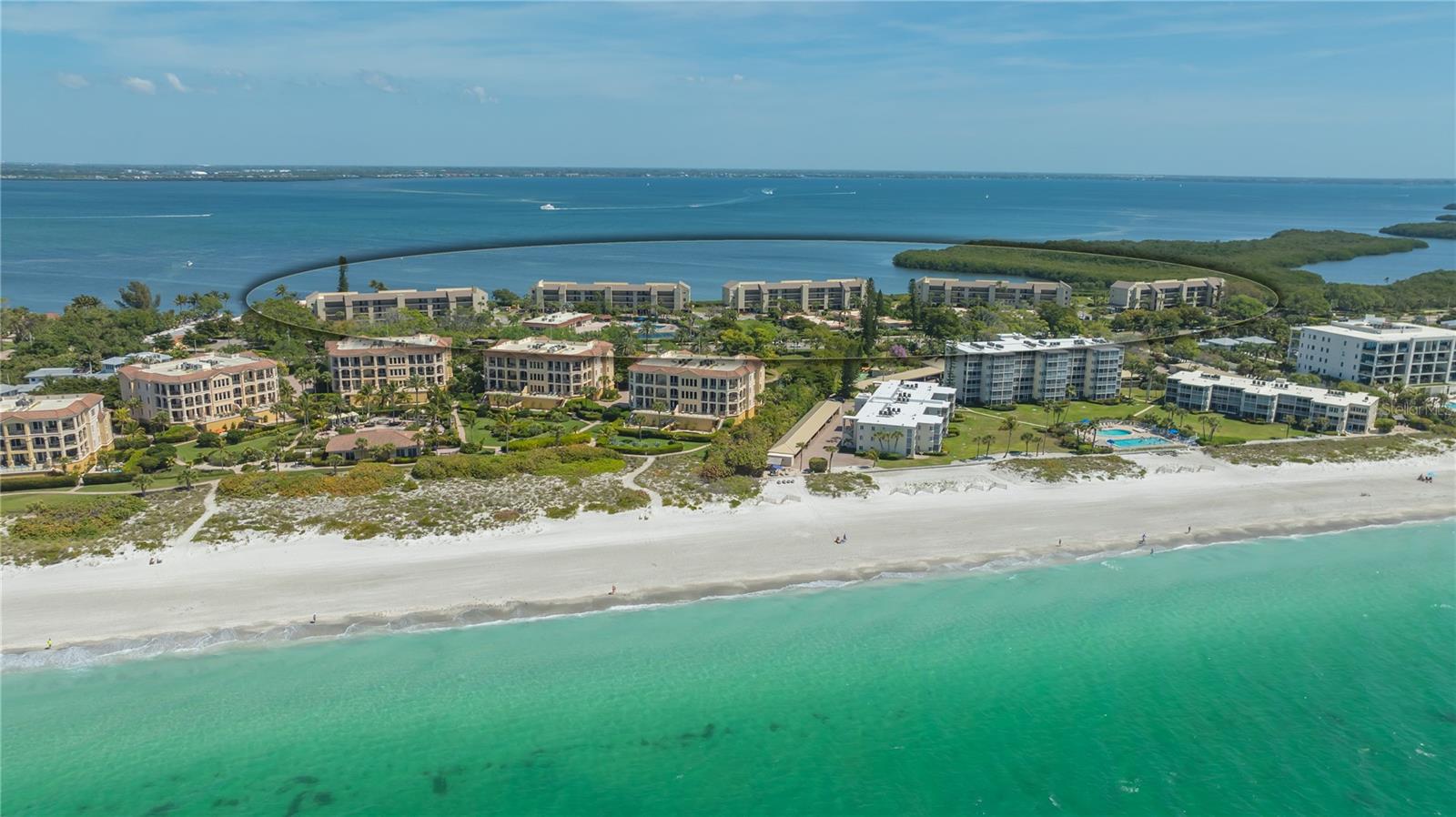 Image 4 of 58 For 4760 Gulf Of Mexico Dr. Villa 7